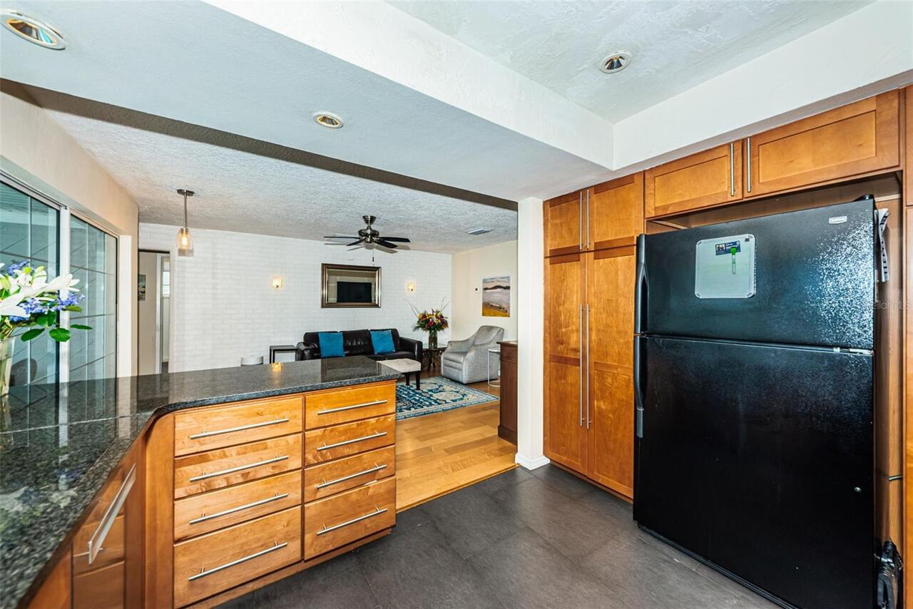 Listing Photo 18