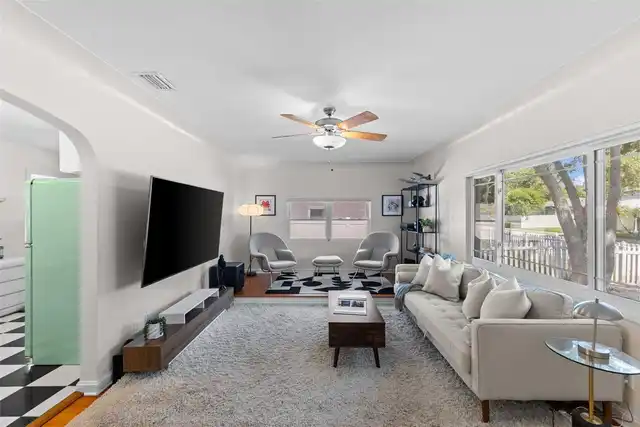 Listing Photo 7