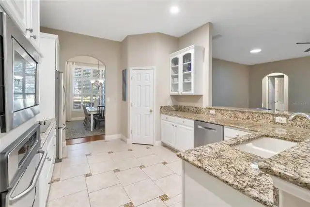 Listing Photo 19