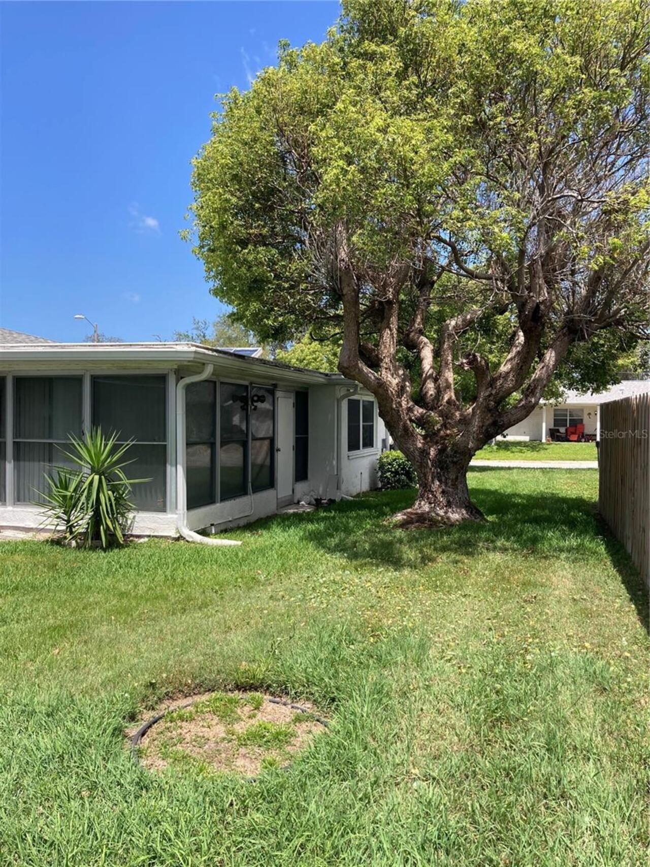 Listing Photo 8