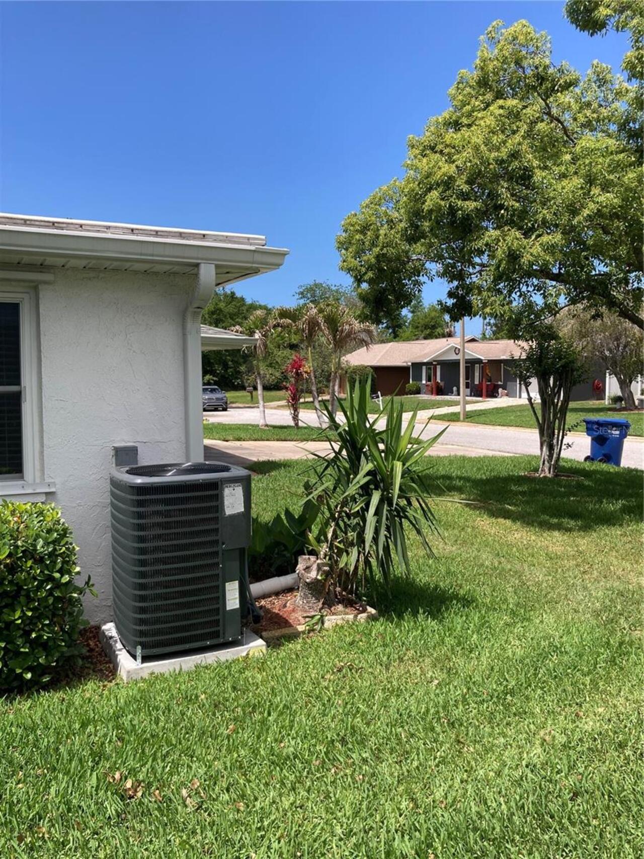 Listing Photo 9