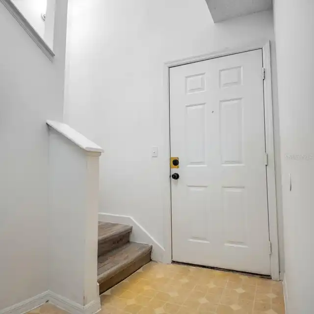Listing Photo 7