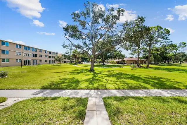 Listing Photo 27