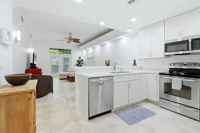 Listing Photo 16