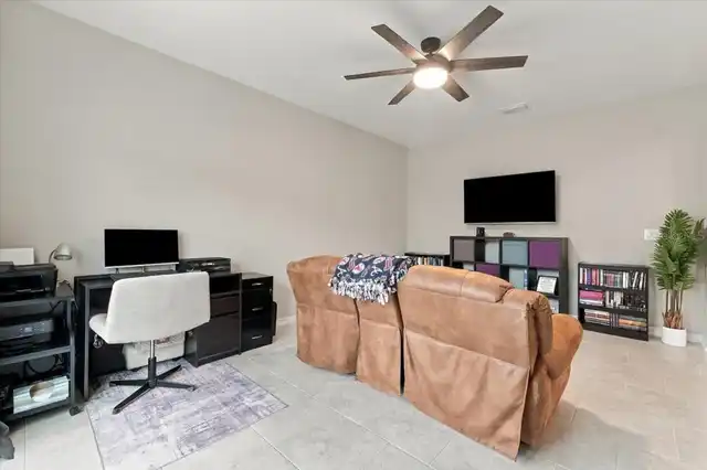 Listing Photo 25