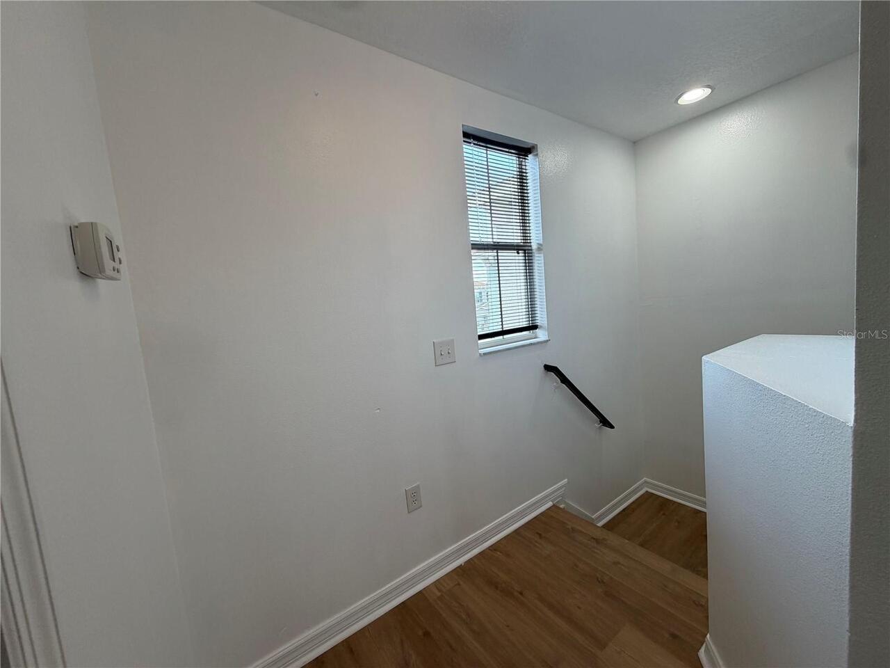 Listing Photo 9