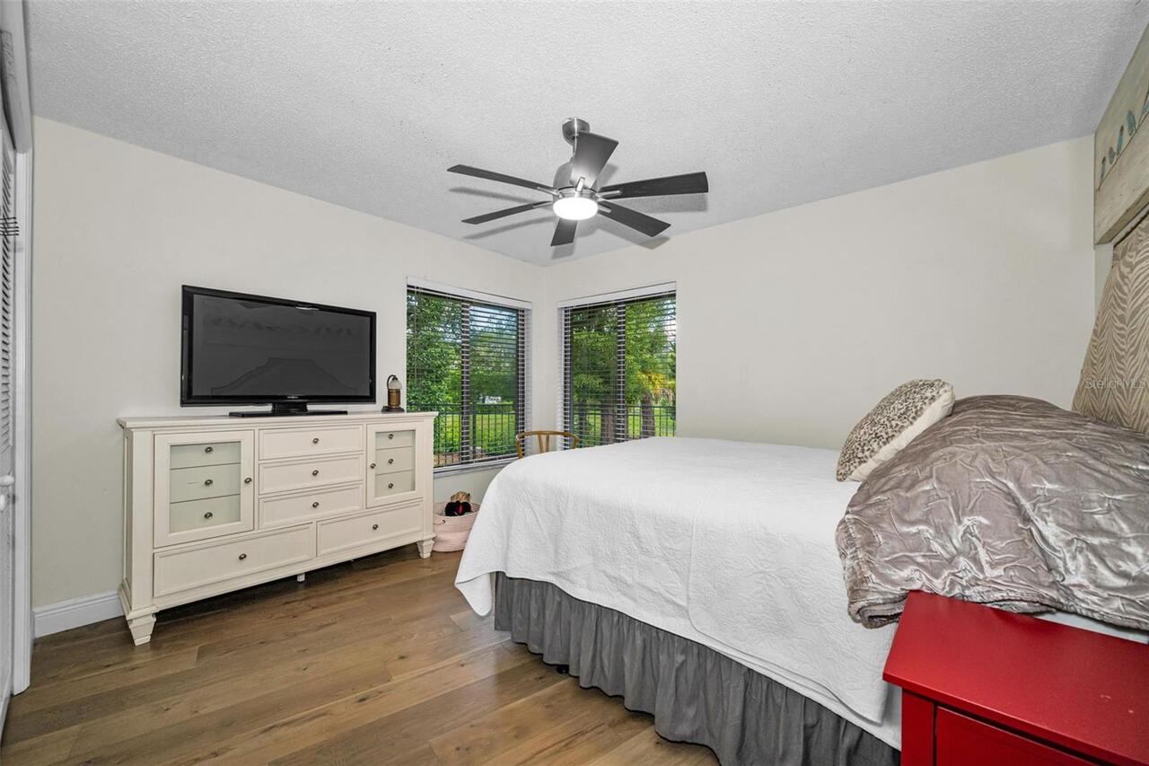 Listing Photo 42