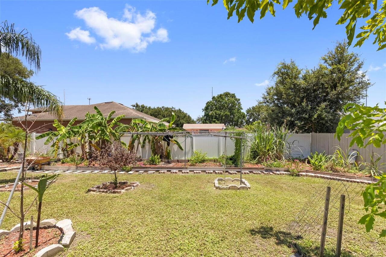 Listing Photo 42