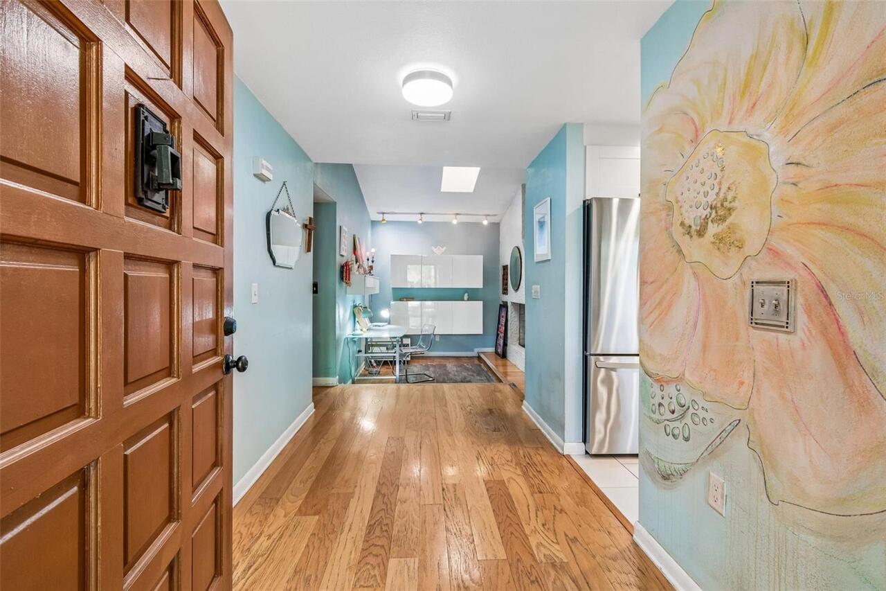 Listing Photo 8