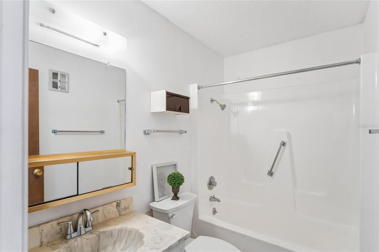 Listing Photo 22