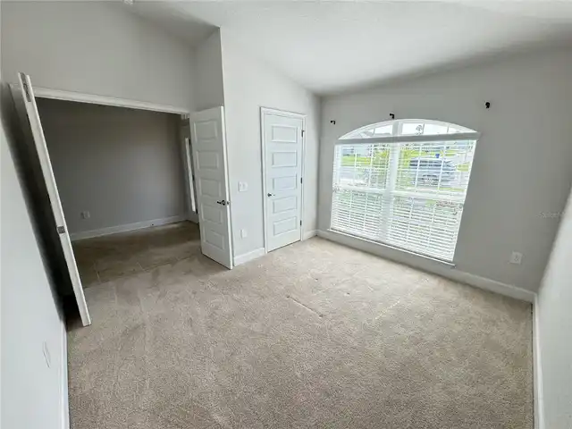 Listing Photo 13
