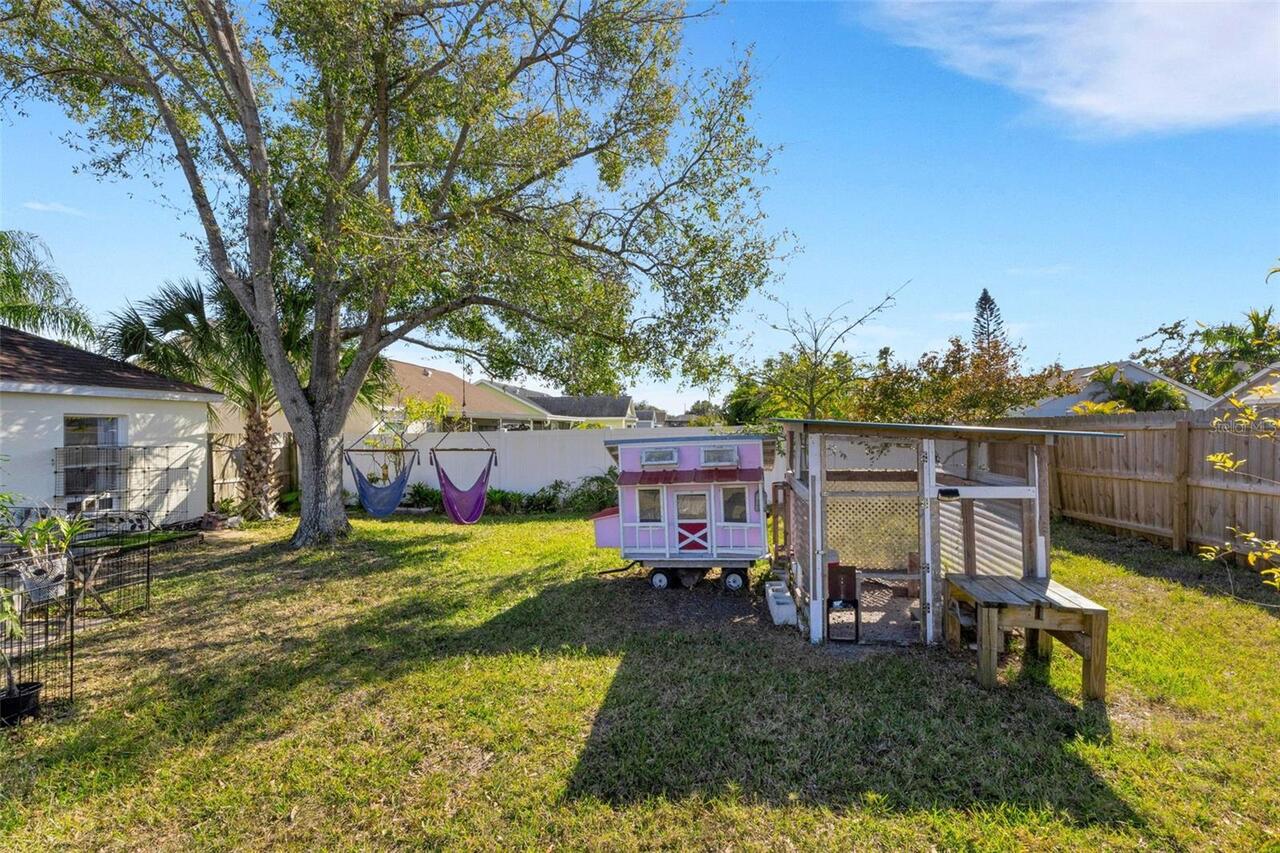Listing Photo 32