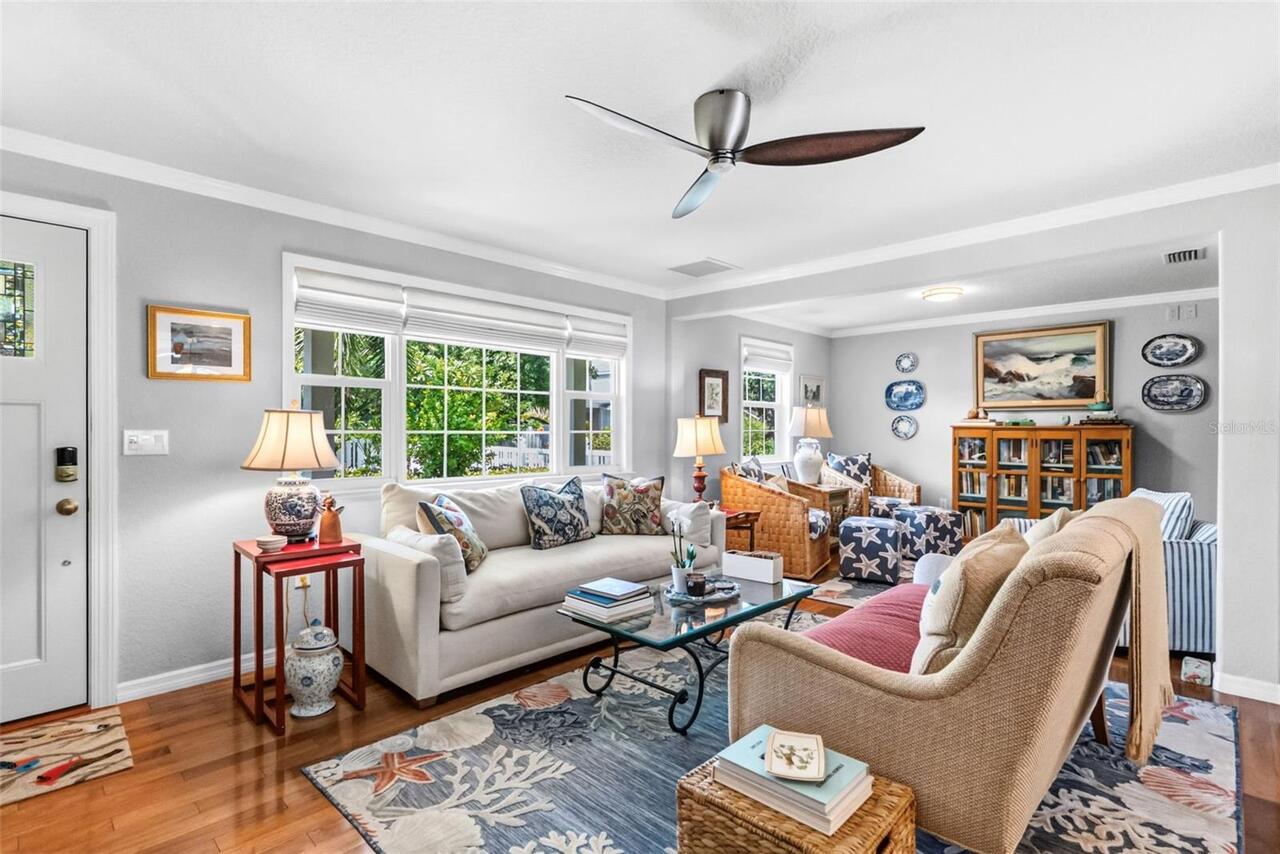 Listing Photo 11