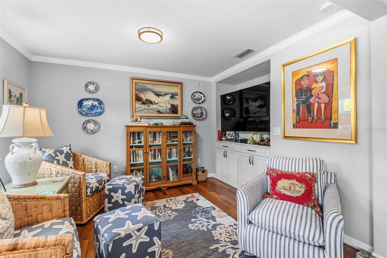 Listing Photo 16