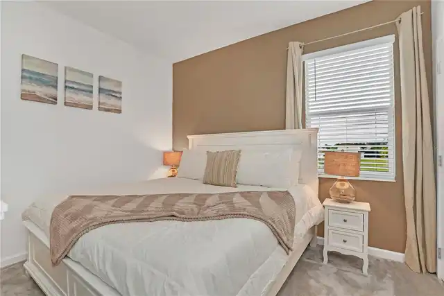 Listing Photo 19