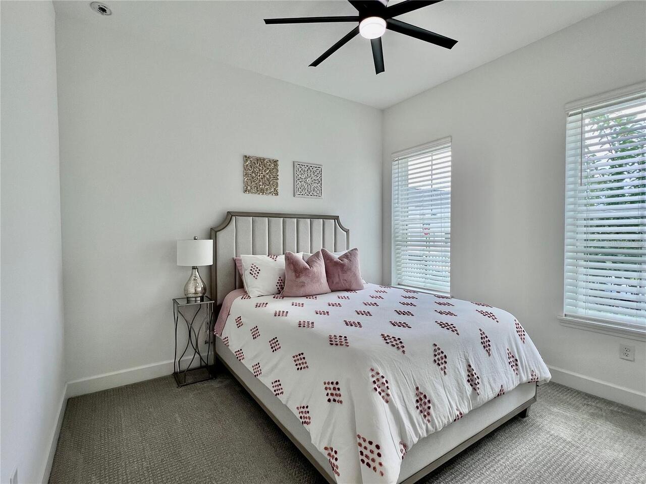 Listing Photo 32