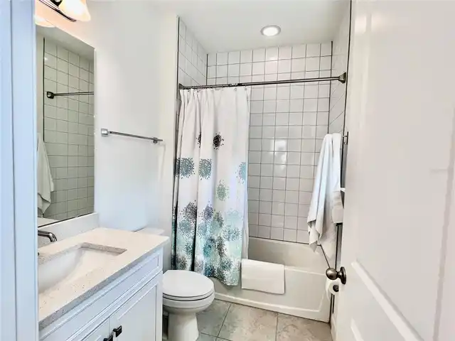 Listing Photo 75