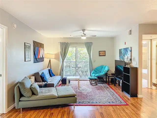 Listing Photo 16