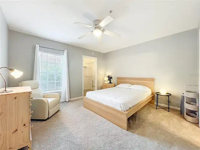 Listing Photo 22