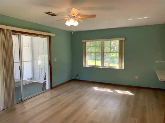 Listing Photo 17