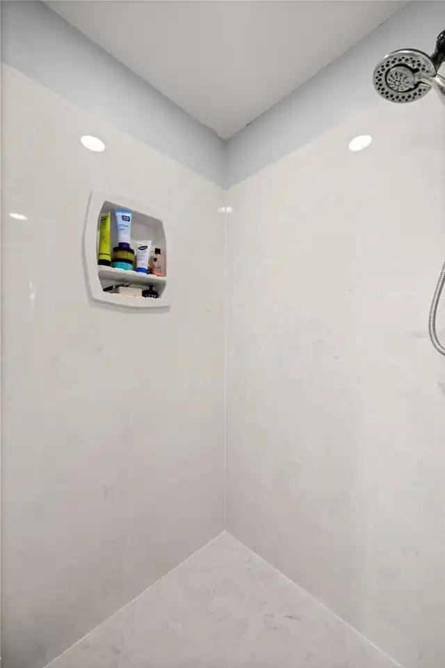 Listing Photo 36