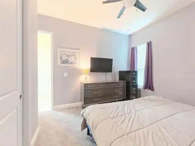 Listing Photo 15