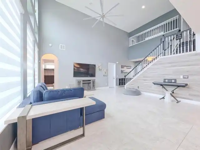 Listing Photo 19