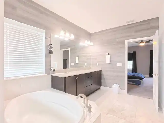 Listing Photo 76