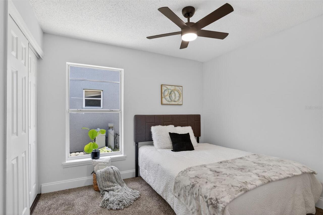 Listing Photo 14