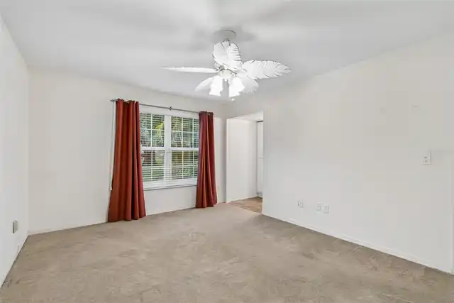 Listing Photo 19