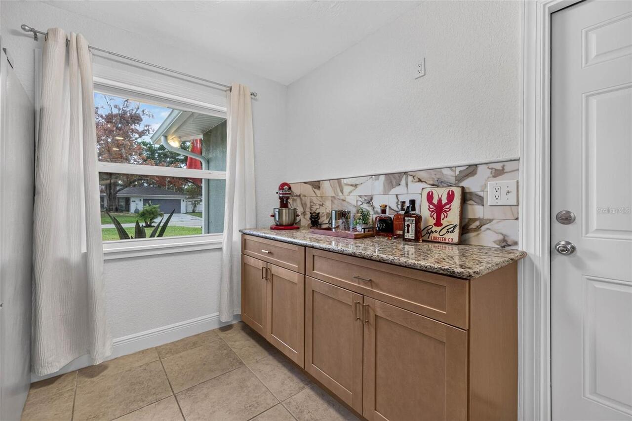 Listing Photo 10