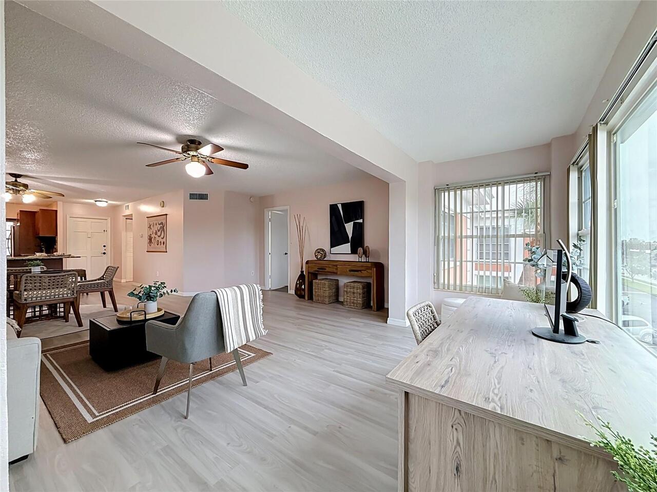 Listing Photo 16