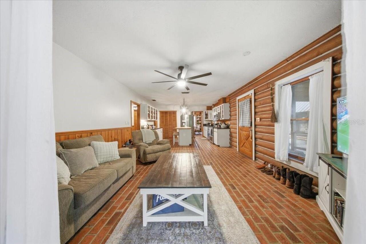 Listing Photo 42