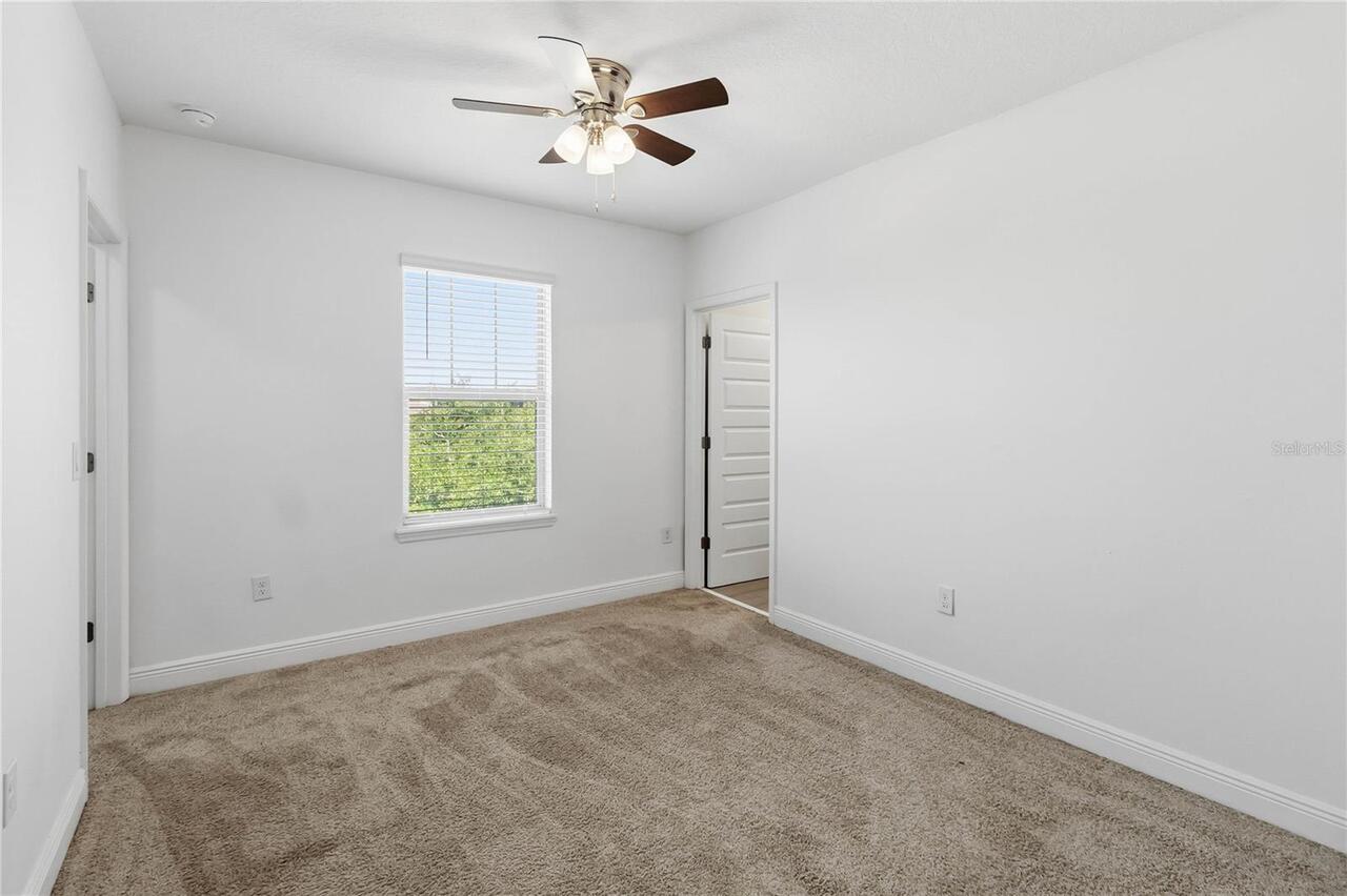 Listing Photo 28