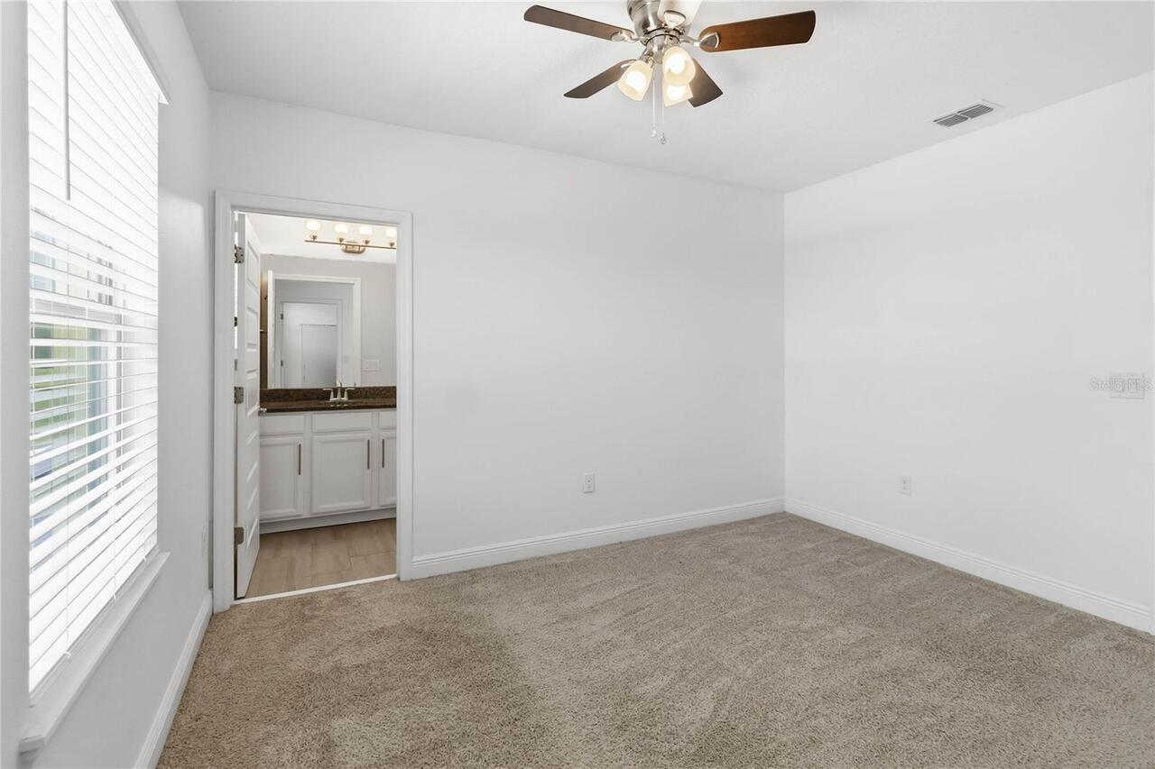 Listing Photo 29