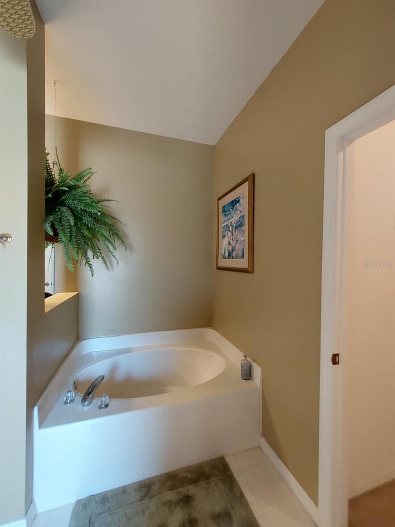 Listing Photo 27