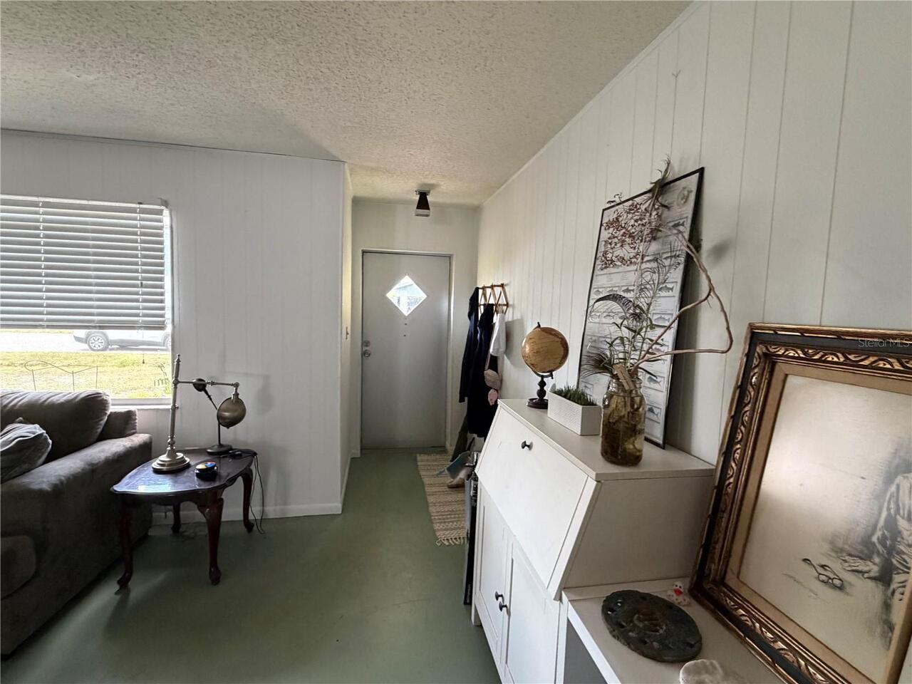 Listing Photo 10