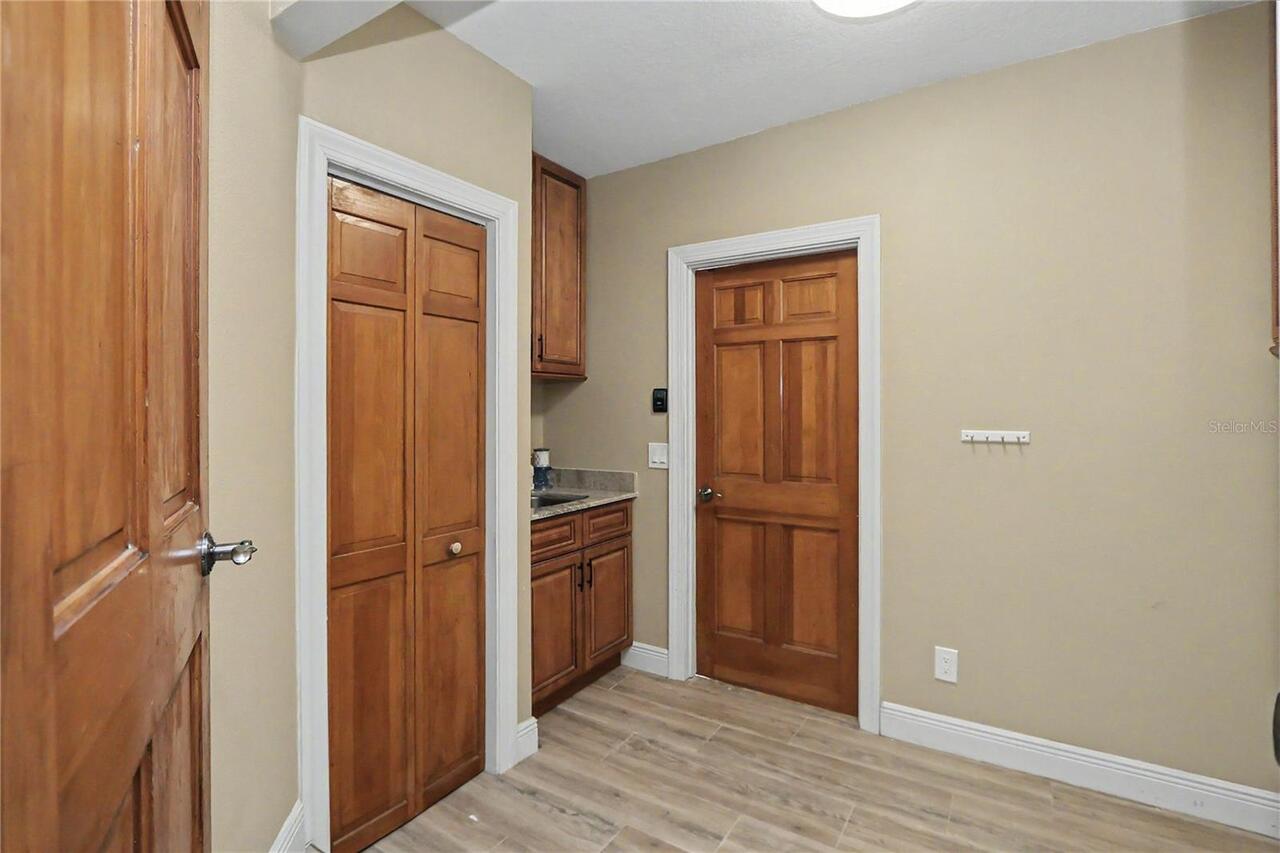 Listing Photo 20