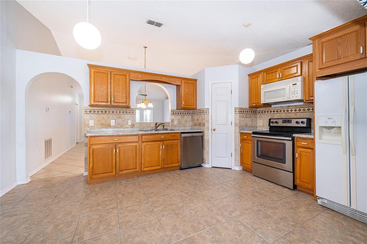 Listing Photo 7
