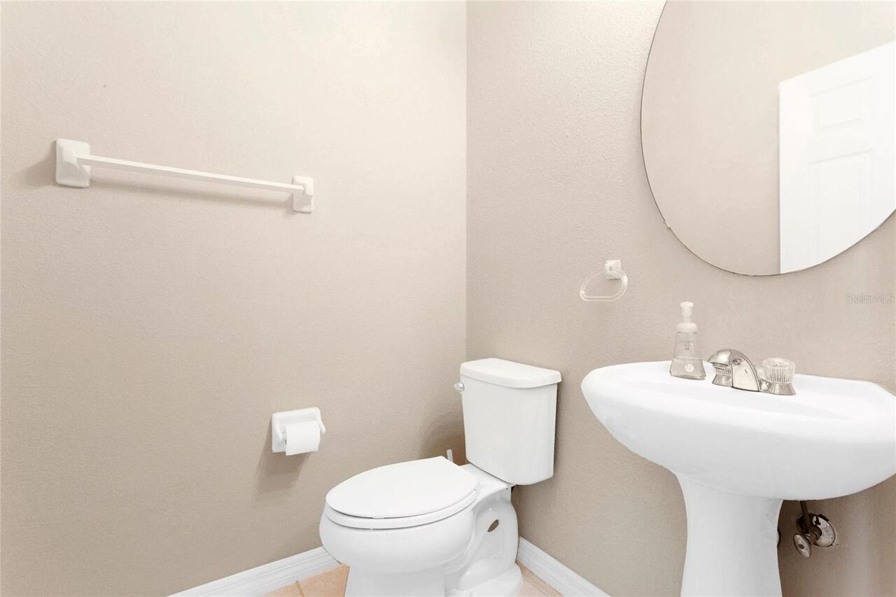 Listing Photo 11