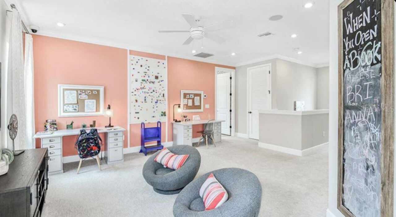 Listing Photo 17