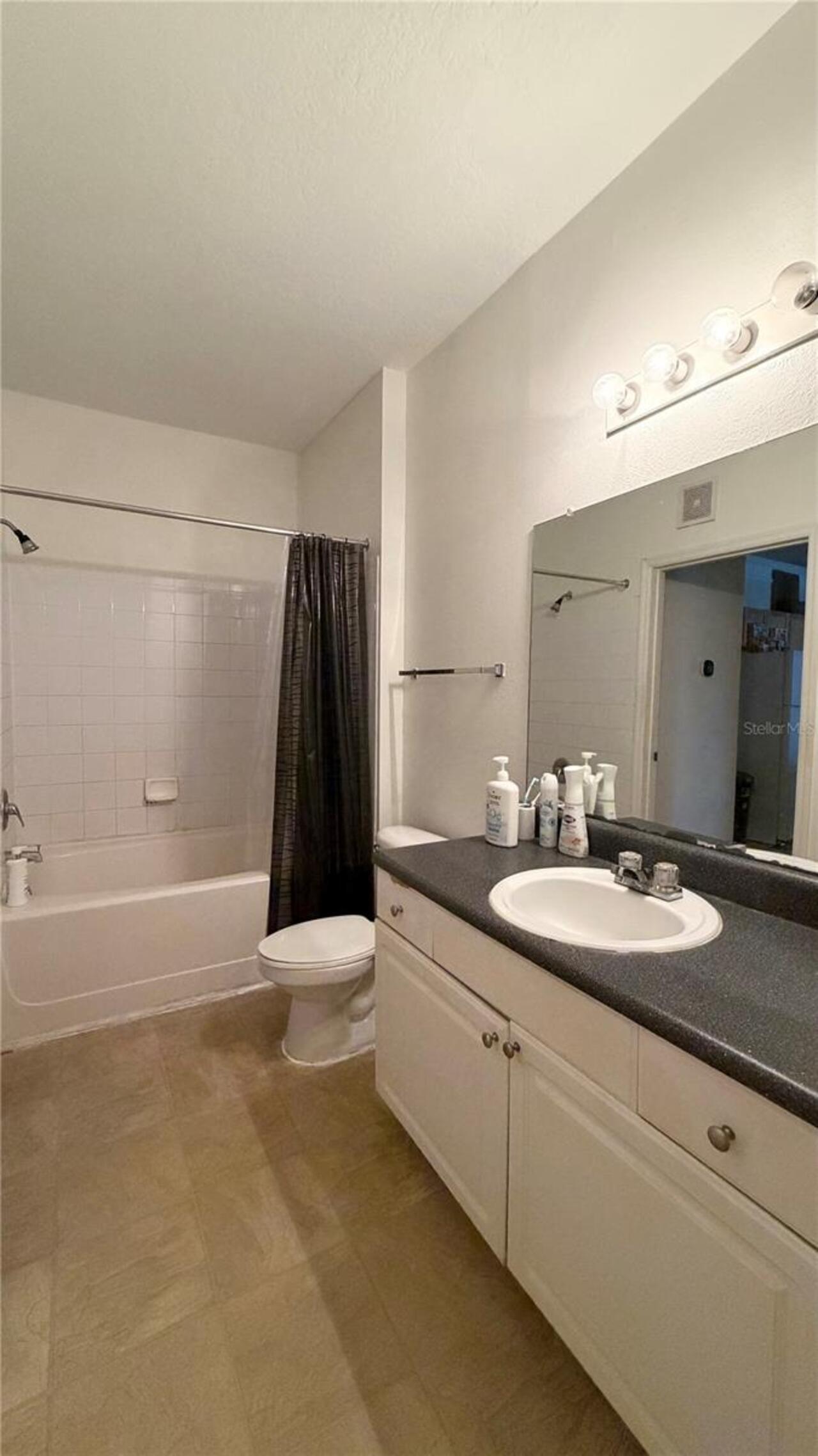 Listing Photo 8
