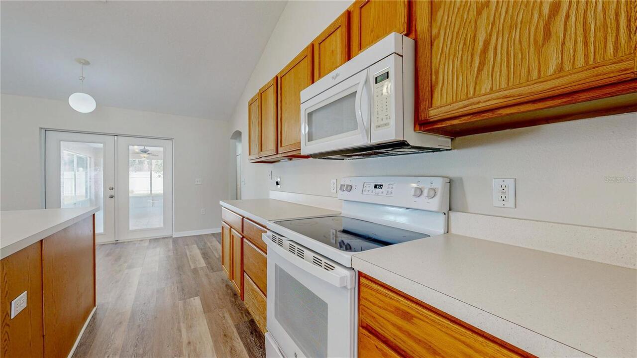 Listing Photo 17
