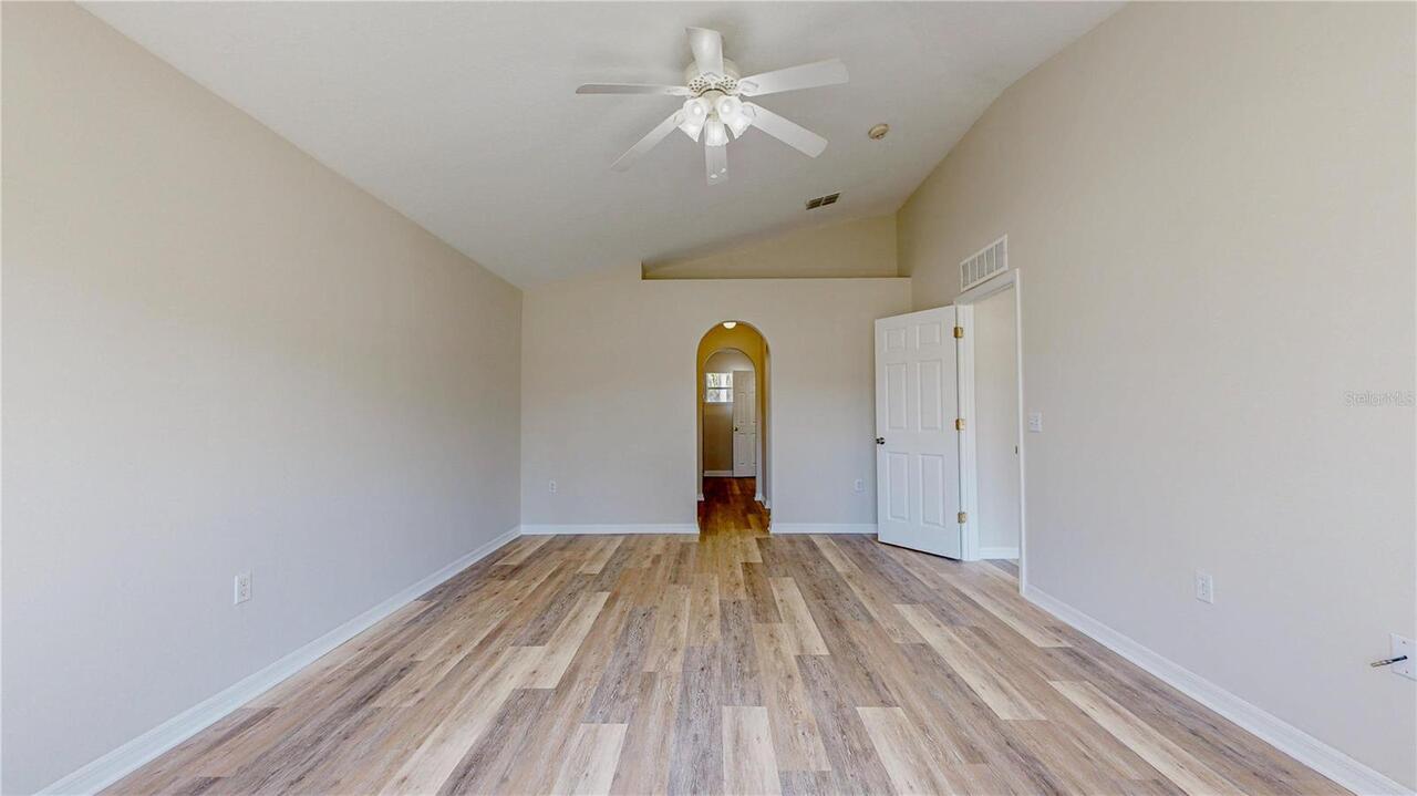 Listing Photo 44