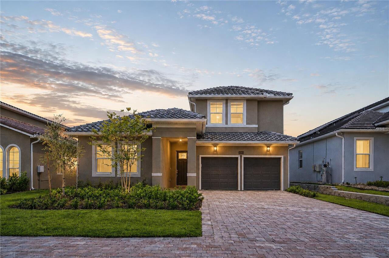 BELLA COLLINA Real Estate
