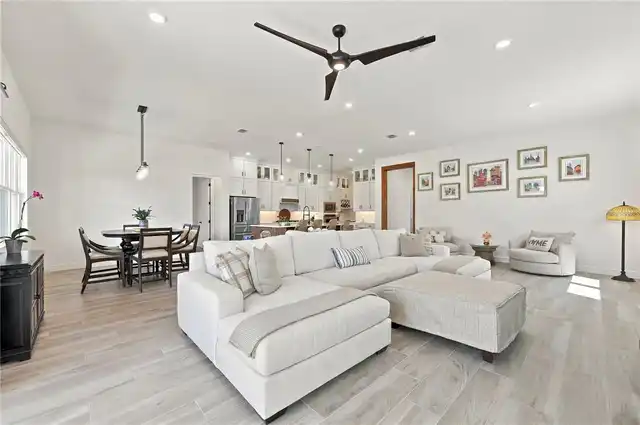 Listing Photo 38