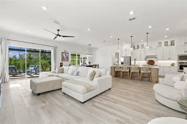 Listing Photo 41