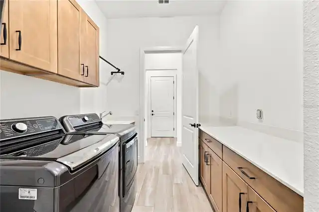 Listing Photo 42