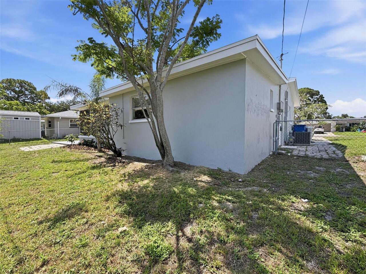 Listing Photo 22