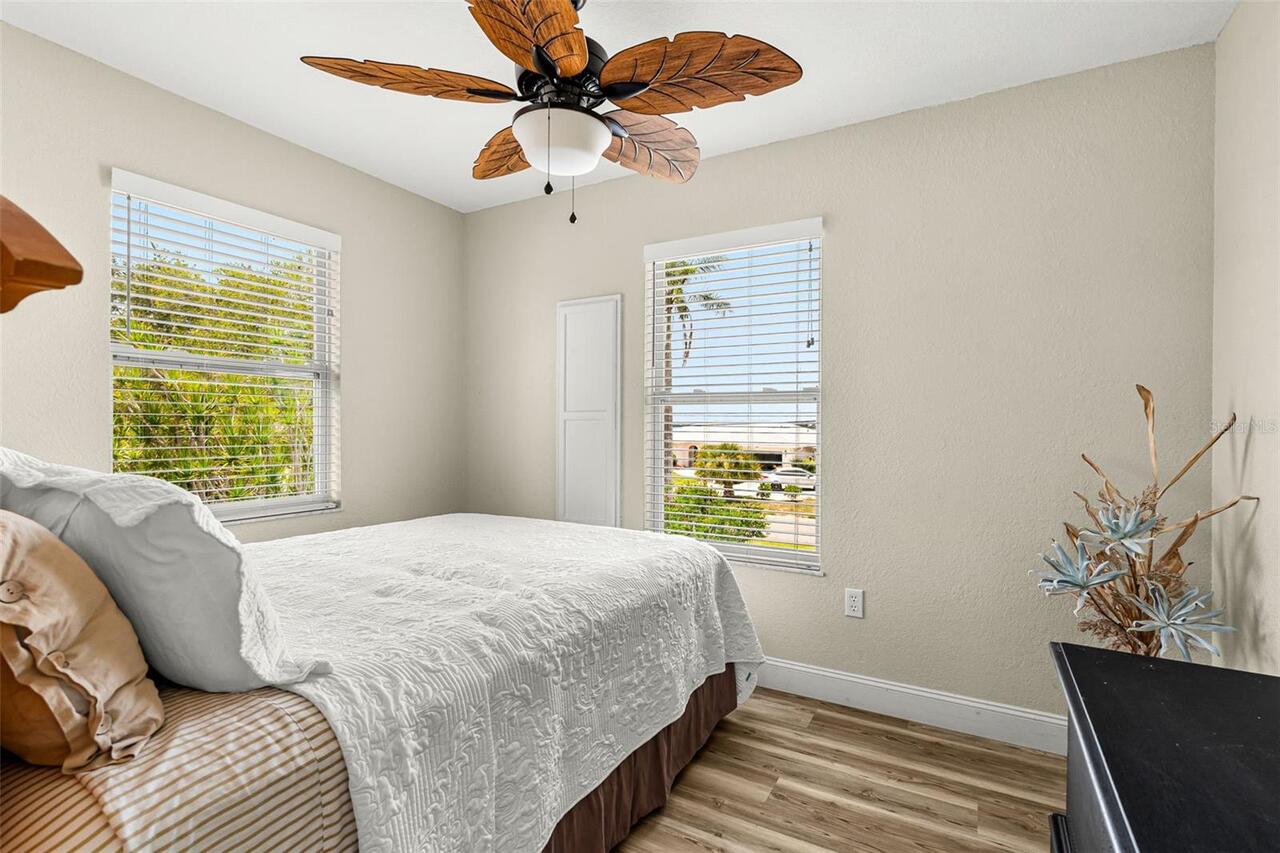 Listing Photo 23